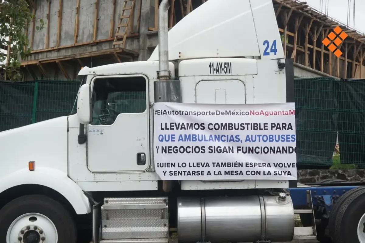 La protesta de los transportistas busca visibilizar los robos y amenazas que enfrentan en su labor cotidiana.