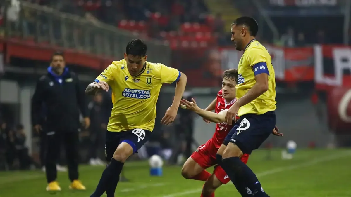 El histórico formador de Universidad de Concepción falleció en un accidente automovilístico impactando a la comunidad deportiva.