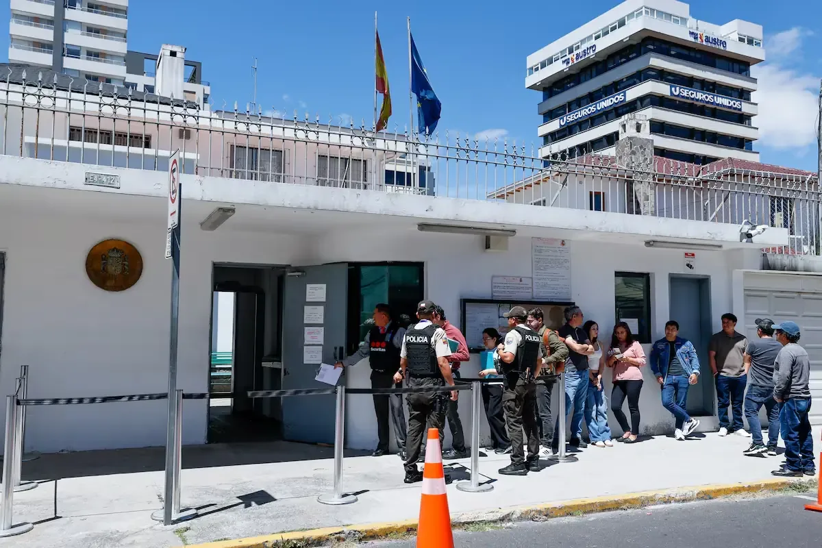 La controversia por la ley de Memoria Democrática genera incertidumbre electoral para más de 2.4 millones de nacionalizados.