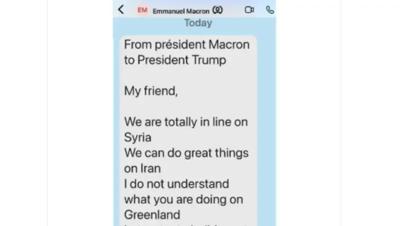 Trump comparte mensaje de Macron sobre Groenlandia en Truth Social.