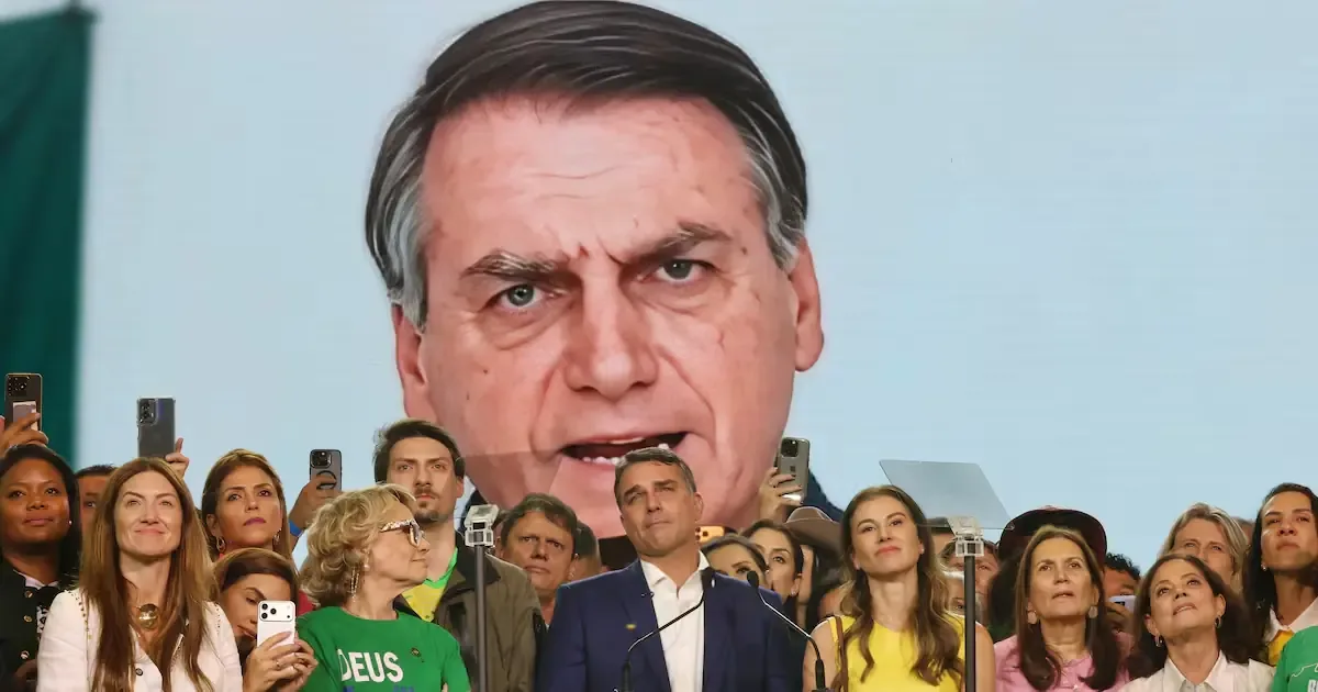 El TSE refuerza las normas sobre el uso de inteligencia artificial en las elecciones para combatir la desinformación.