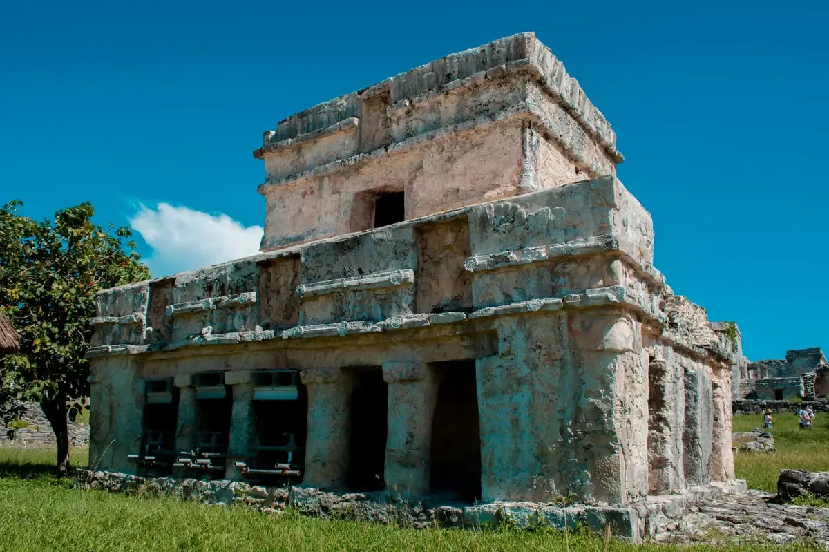 El Ayuntamiento de Tulum implementa acciones para erradicar basureros ilegales y solicita apoyo a la ciudadanía.