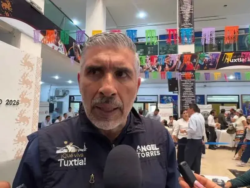 El Ayuntamiento incorpora moto patrullas para mejorar la vigilancia tras incidentes de disturbios en la ciudad.