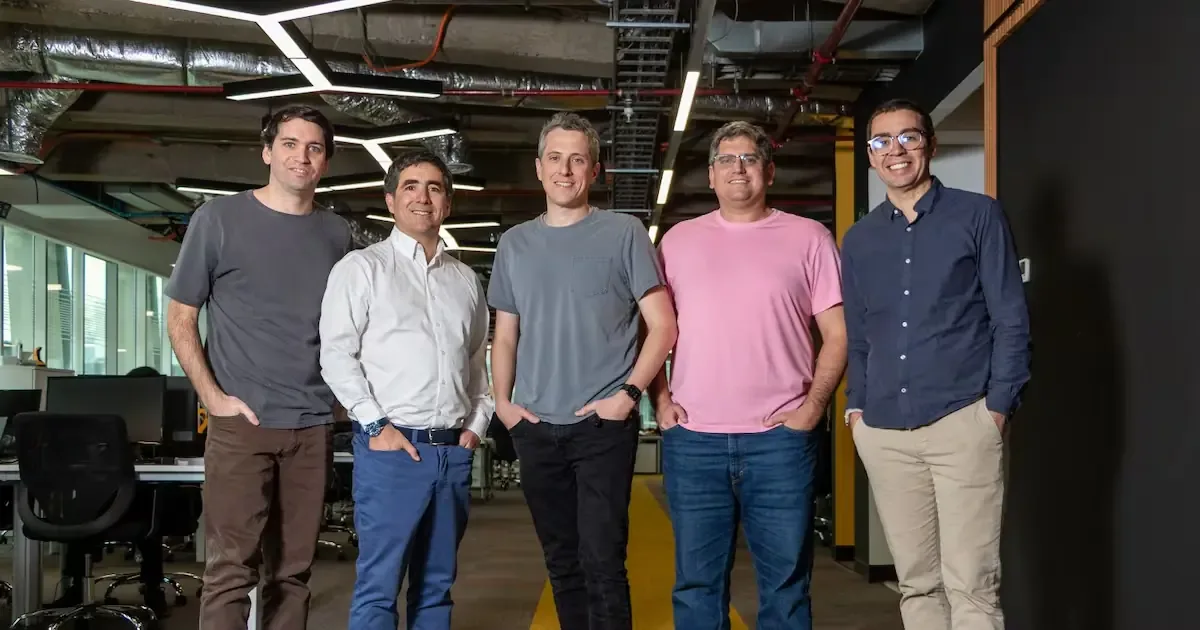 La inversión de Uber en Galgo promete mejorar el acceso al financiamiento de motos para repartidores en la región.