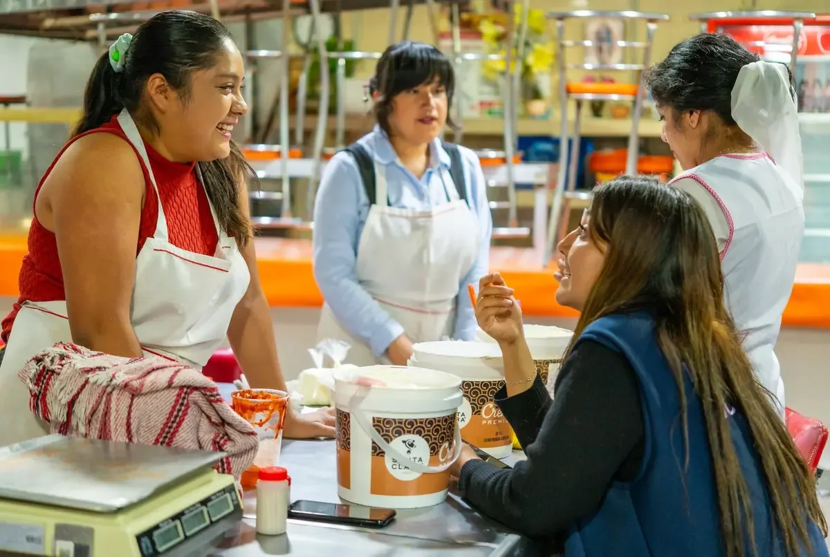 Estudiantes de Nutrición aprenderán de la cultura alimentaria con mujeres de pueblos originarios.