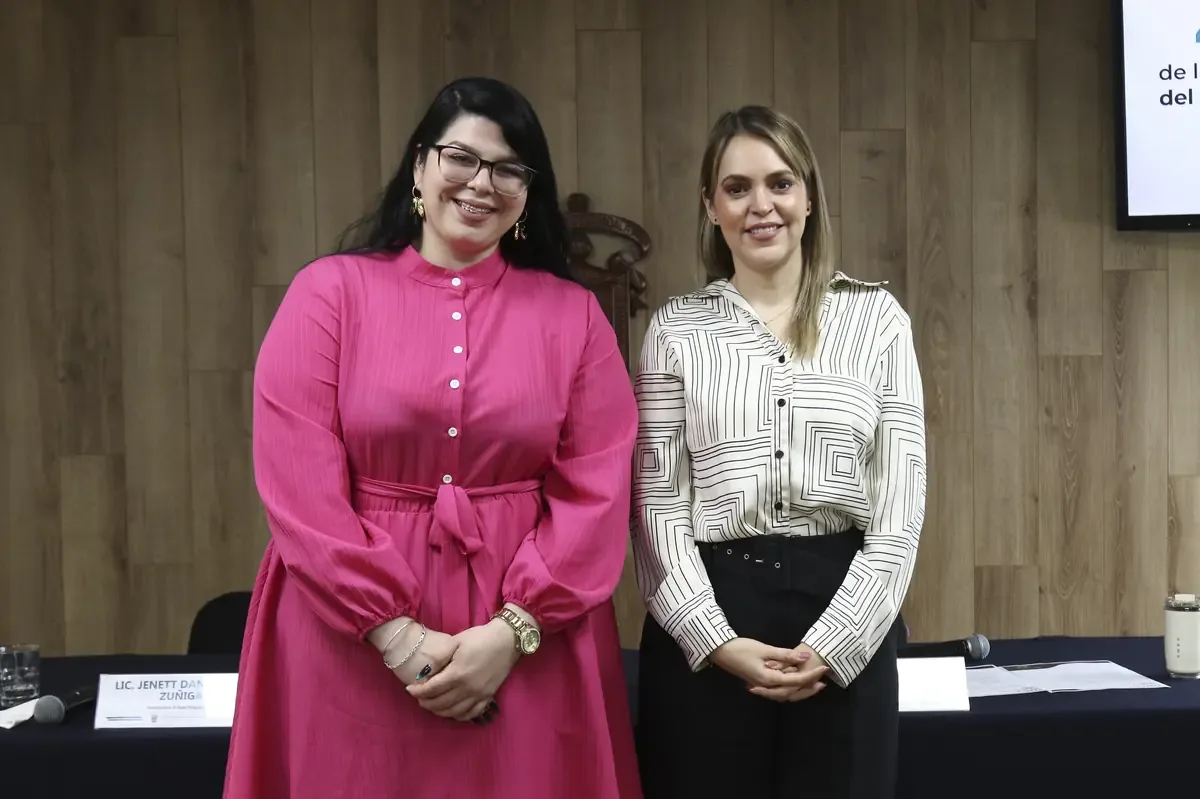 La exposición busca fomentar la educación de posgrado y superar los bajos índices de continuación académica.