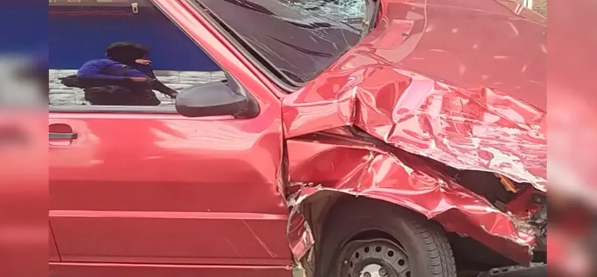 Un accidente automovilístico deja a un hombre de 47 años seriamente herido y requiere ayuda económica para su recuperación.
