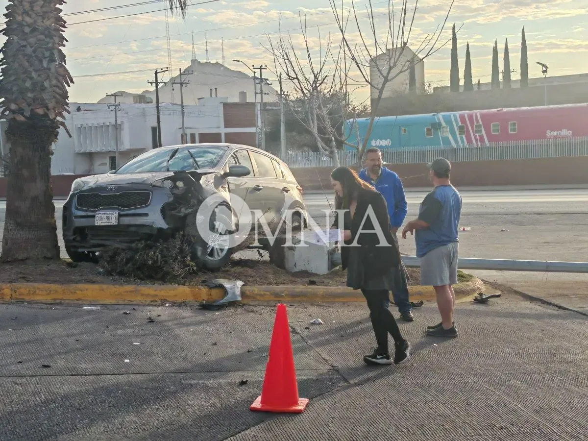 Un accidente automovilístico suscita preocupaciones sobre la seguridad vial en la región.