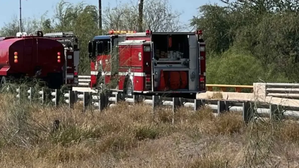Un accidente con una pipa genera severas restricciones en el uso del agua en varios municipios del sur de Sonora.