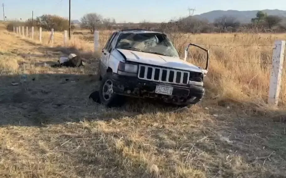 Un accidente en Chihuahua genera preocupación por el estado del conductor herido.