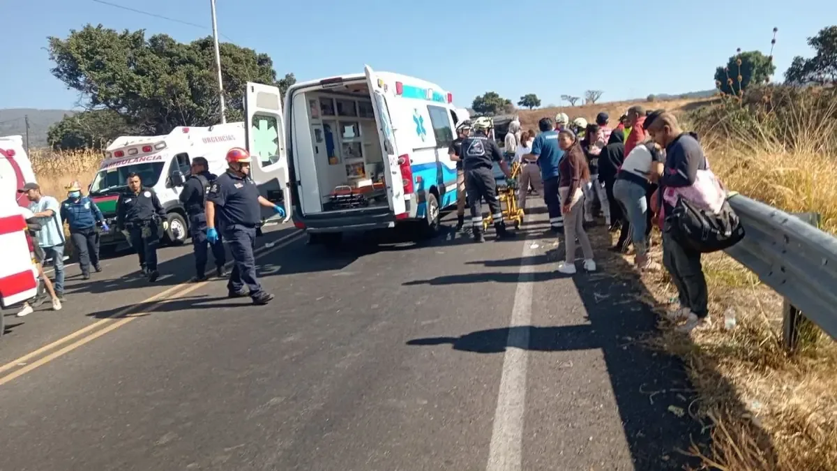 Un accidente trágico ocurrió en la Curva del Diablo, causando múltiples víctimas y movilizando servicios de emergencia.