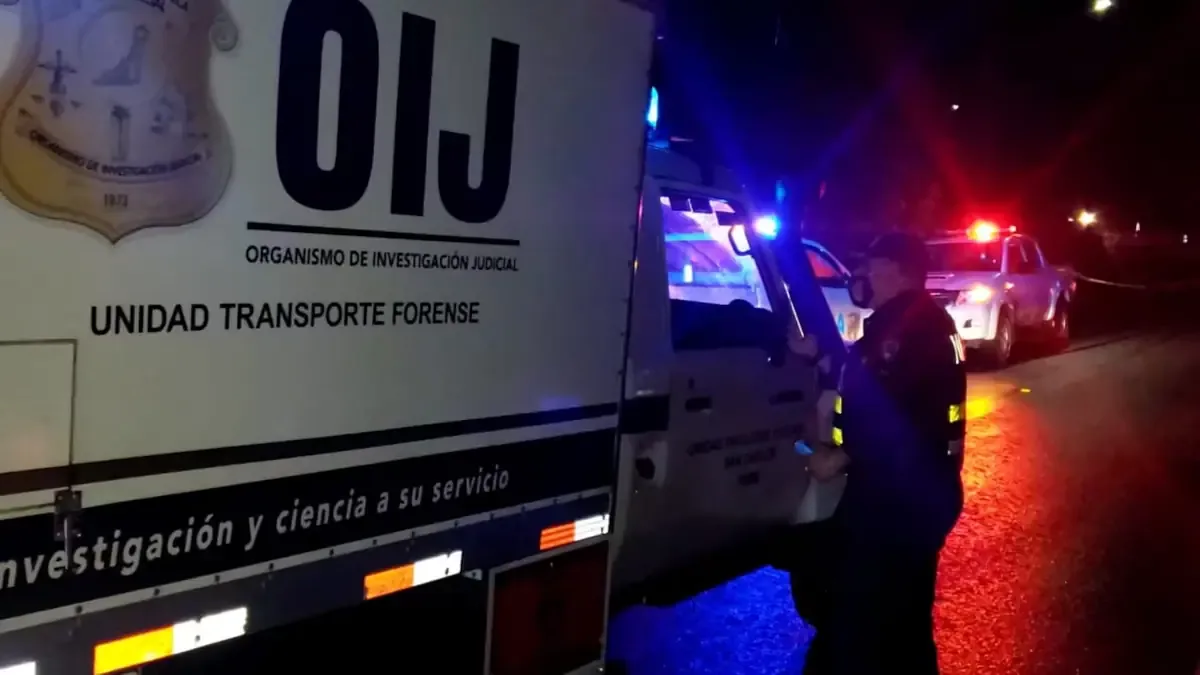 Un accidente vial en Monterrey de Turrubares deja un saldo trágico este viernes.