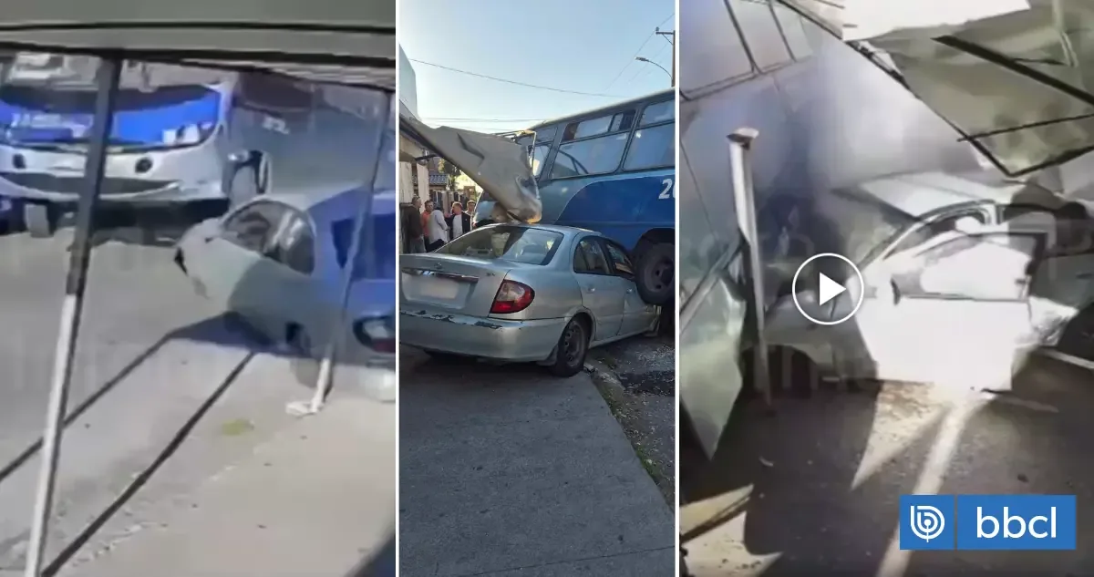 Un chofer de microbús perdió el control y chocó con un vehículo estacionado.