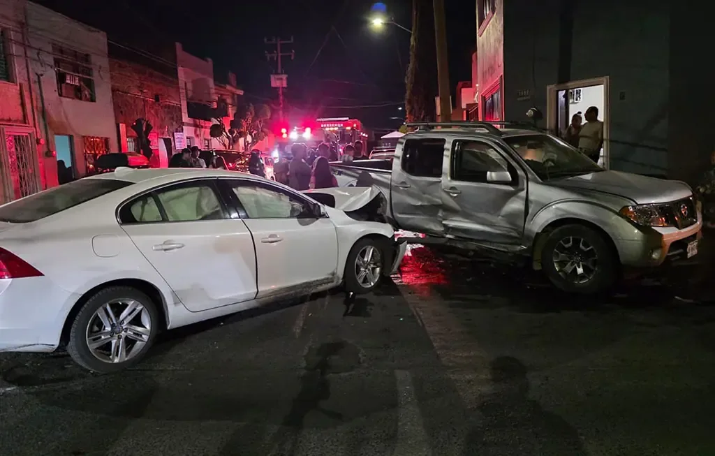 Un choque entre un automóvil y una camioneta reaviva el debate sobre la seguridad vial en la zona.