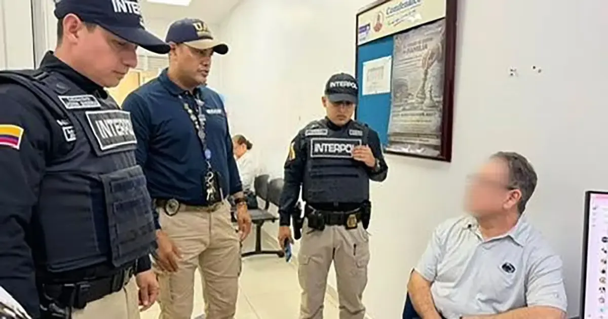 Un ciudadano mexicano fue arrestado en Colombia tras ser requerido por Estados Unidos por delitos graves.