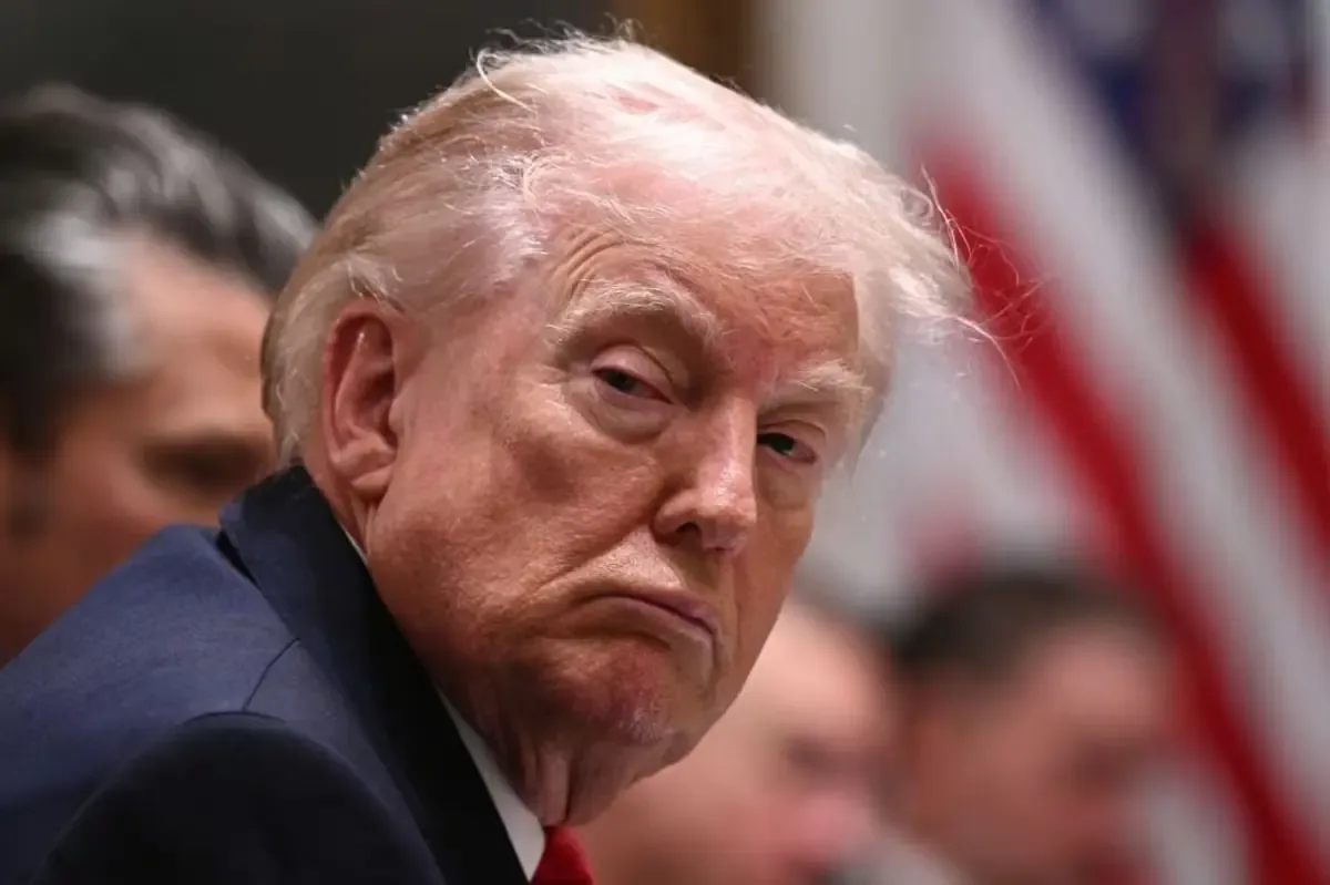 Un estudio reciente revela creencias sobre la erraticidad del presidente Trump debido a su edad.