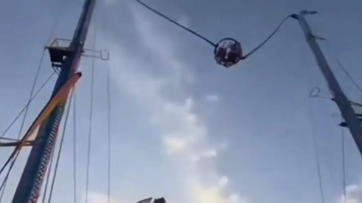 Un fallo mecánico en la atracción Steel Max dejó a cuatro personas heridas en Sevilla.
