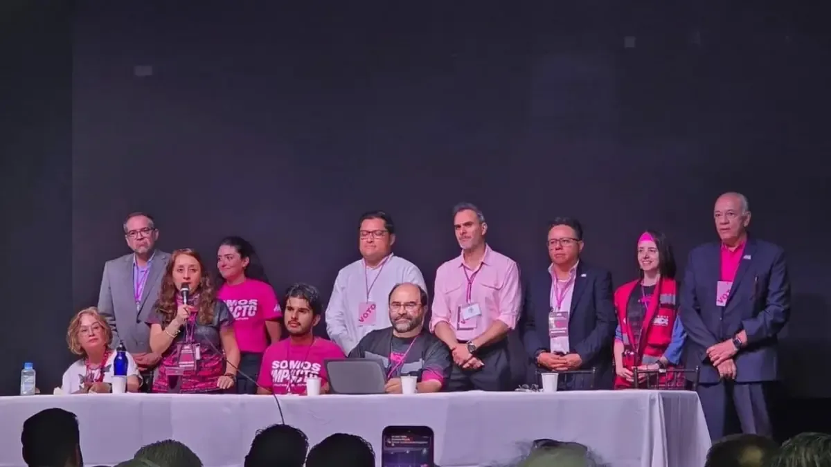 Un grupo de exministros y políticos busca competir en elecciones federales para definir el rumbo de México.