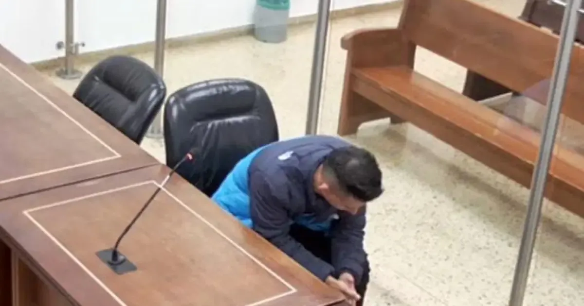 Un incidente de violencia intrafamiliar resultó en la captura de un hombre que amenazó a su familia.