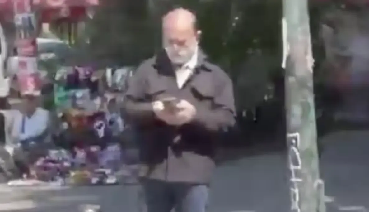 Un incidente en la CDMX refleja la tensión política en torno a los eventos militares recientes.