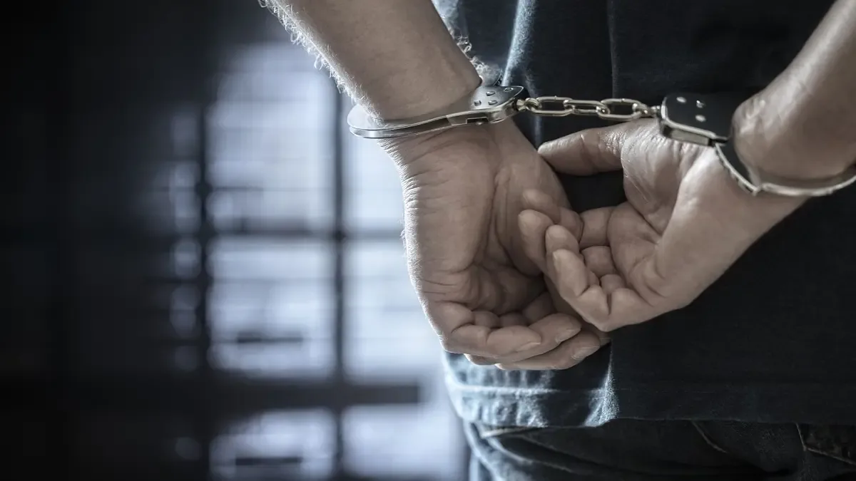 Un interno ha escapado del Centro Penitenciario de San Pedro Cholula, generando una intensa operación de búsqueda.