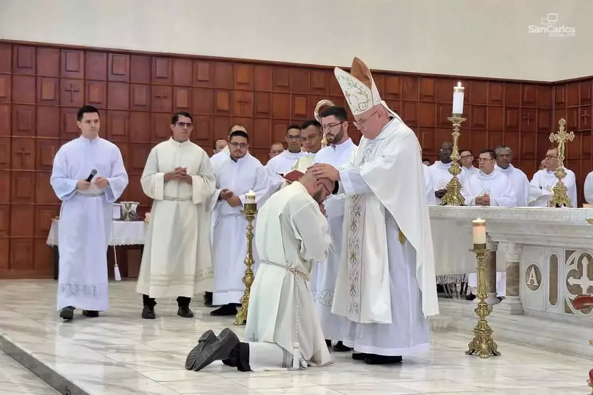 Un joven de 31 años vive su ordenación con gratitud y amor hacia Dios.