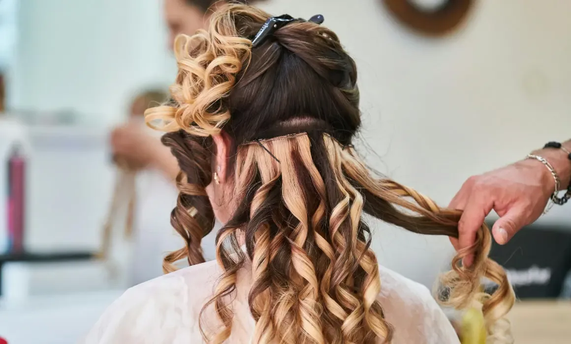 Un nuevo estudio revela la existencia de químicos nocivos en productos de cabello usados por muchas mujeres.