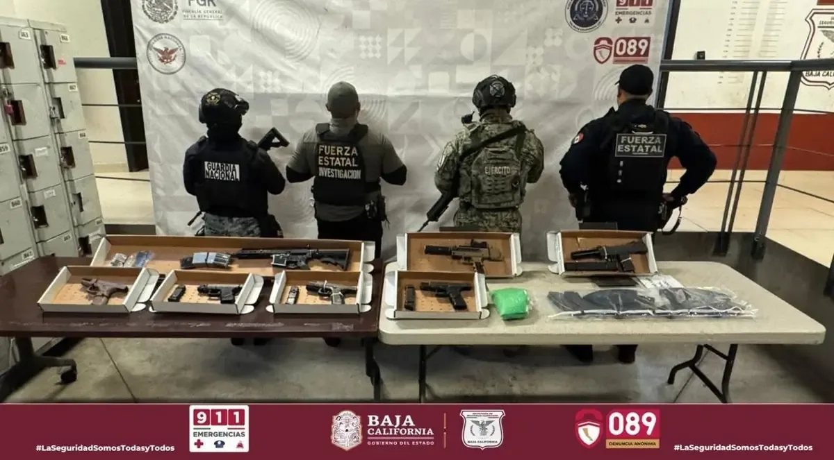 Un operativo de seguridad revela un importante hallazgo en Jardín Dorado, que incluye narcóticos y armamento.