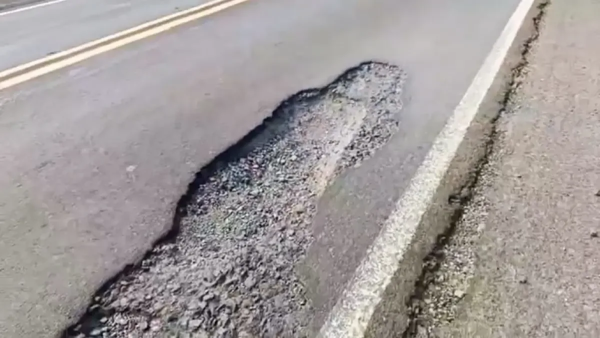 Un profundo bache provocó un accidente con múltiples heridos en General Artigas.