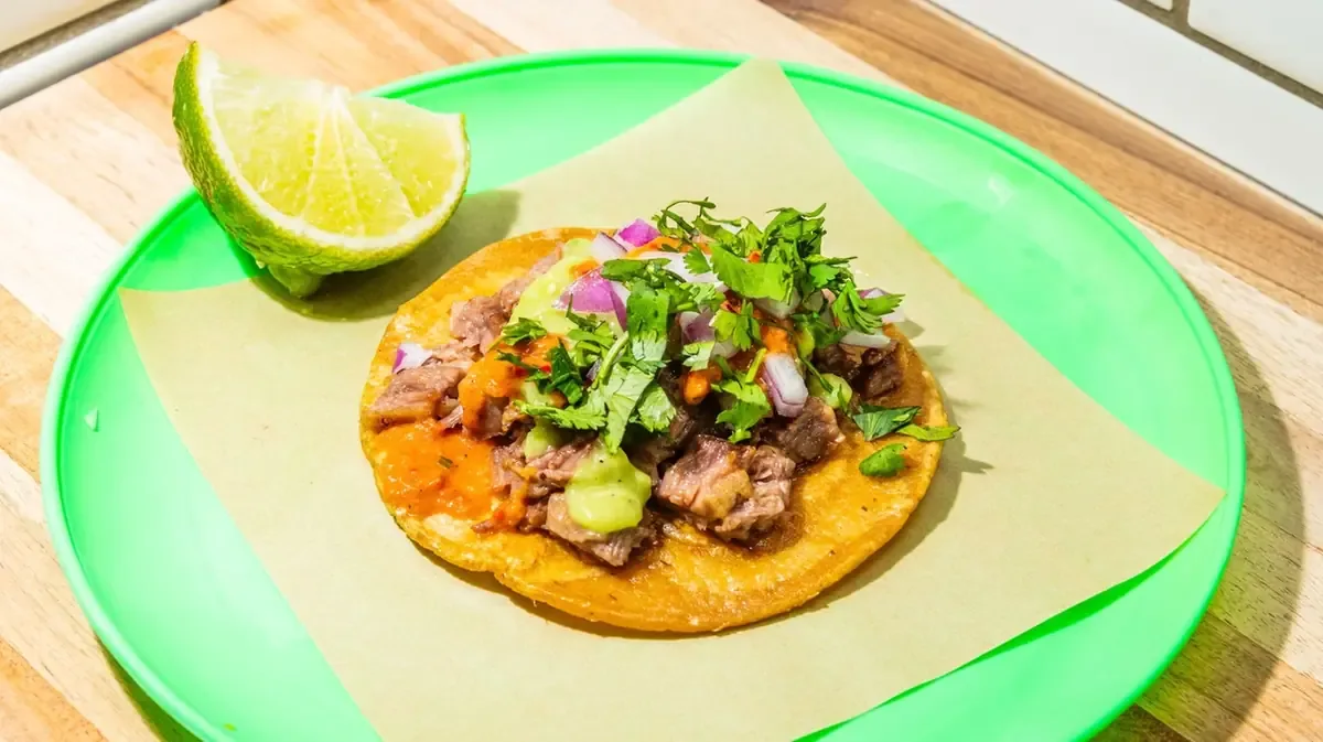 Un recorrido culinario por los mejores tacos de Brooklyn para disfrutar en un solo día.