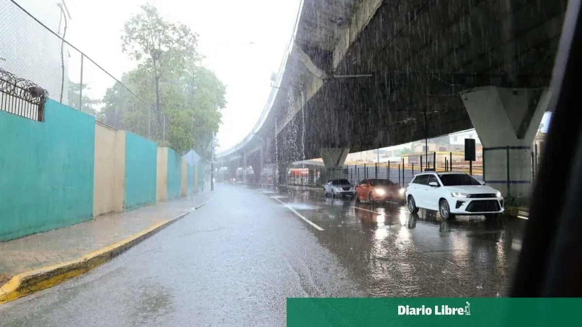 Un sistema frontal afecta varias provincias, generando precipitaciones y un cambio notable en el clima.