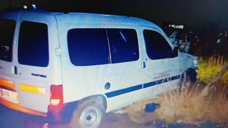 Un vecino de Tres Arroyos perdió la vida tras impactar su camioneta en un alambrado perimetral en Benito Juárez.