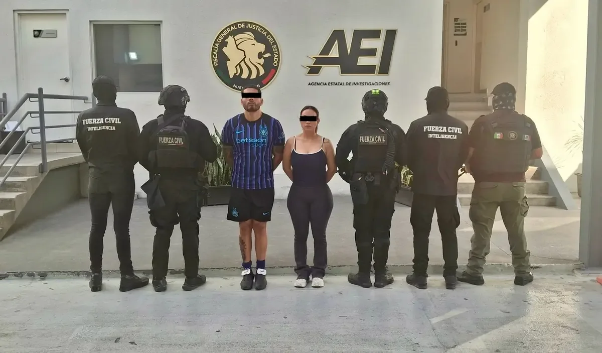 Una intervención de Fuerza Civil llevó a la captura de los dos sospechosos por posesión de sustancias ilegales.