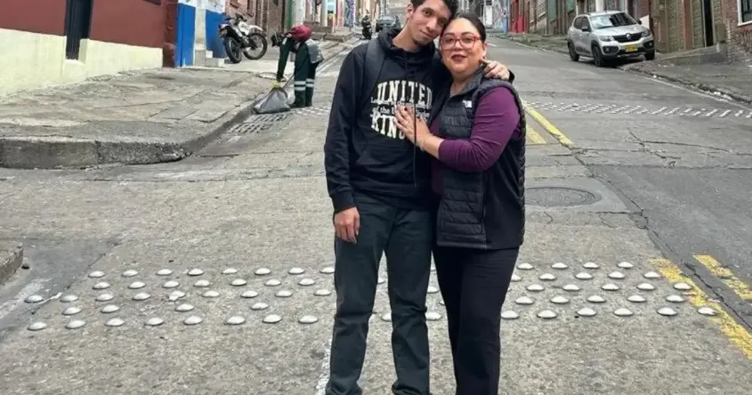 George Ramírez y Nora Núñez enfrentan la destrucción en Los Teques y México, buscando salvar su hogar después del sismo.
