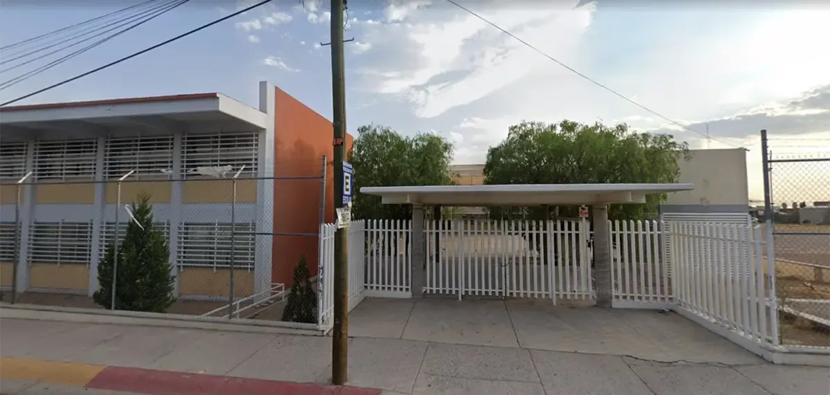 Una menor agredida en la primaria José Refugio Esparza Reyes enfrenta el silencio de las autoridades.