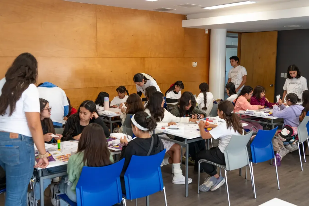 La UNAM busca motivar a las jóvenes hacia carreras científicas y tecnológicas en el marco del Ada Lovelace Day.