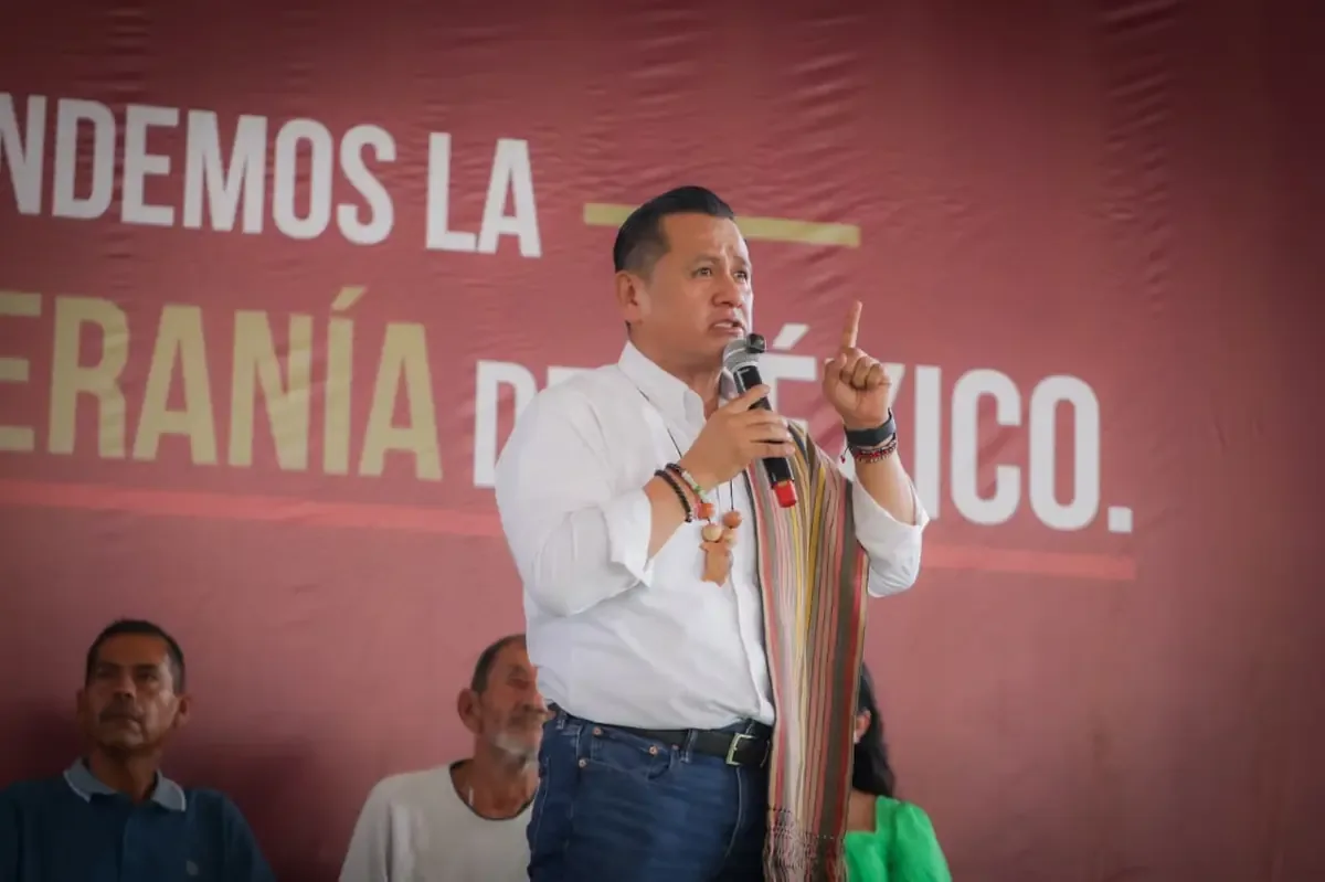 Torres Piña destaca la importancia de la unidad para resolver conflictos sociales y de seguridad en Michoacán.