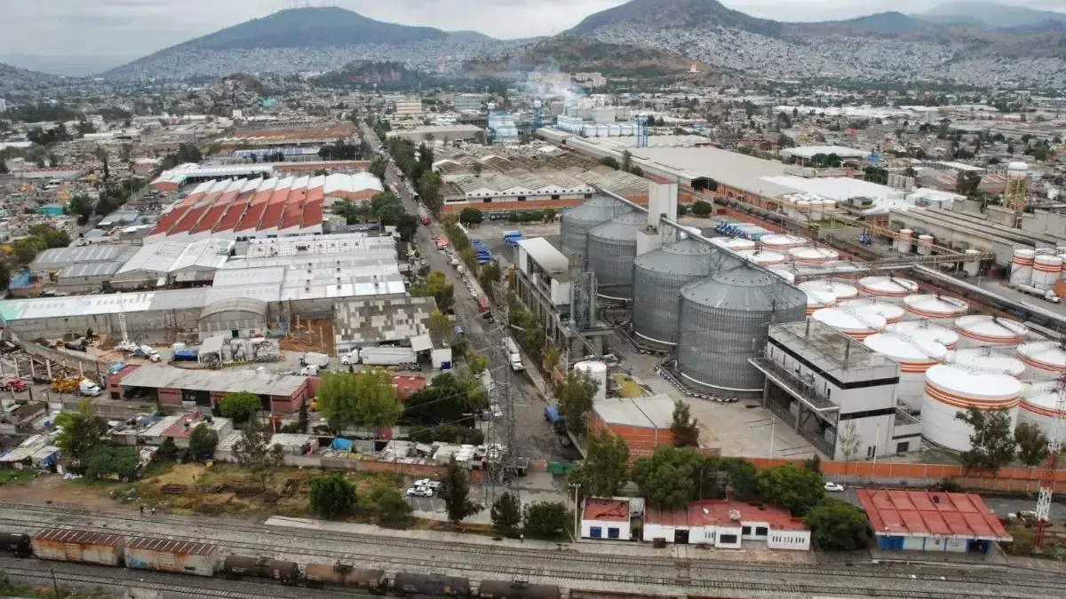 La Unión Industrial del Estado de México busca condiciones para atraer inversiones y generar empleo en la región.