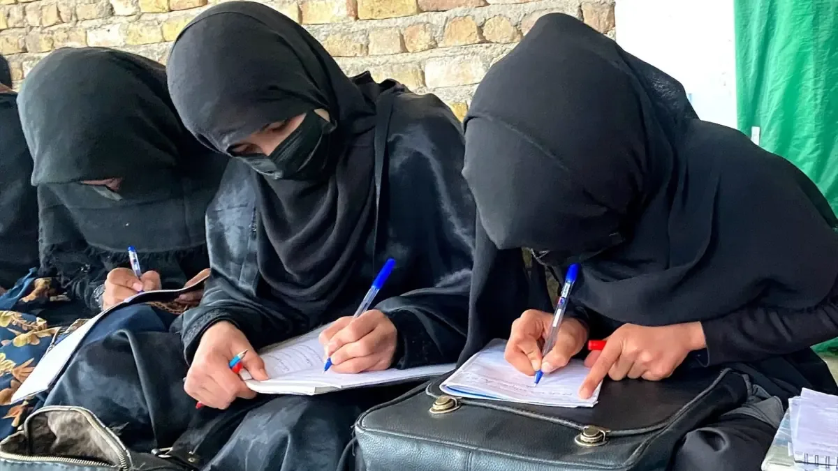 La situación de las mujeres en Afganistán se ignora en negociaciones claves.