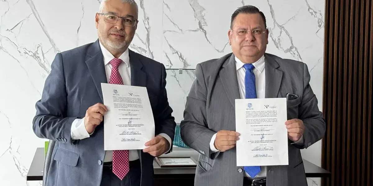 Este acuerdo permitirá a los estudiantes del Bajío realizar prácticas en una notaría de San Juan del Río.