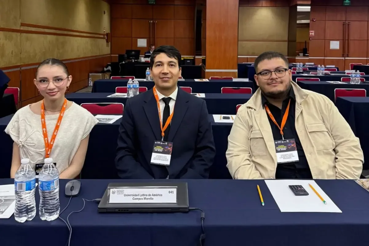 La UNLA destaca entre 50 universidades en el 15º Maratón de Conocimientos en Comercio Exterior.