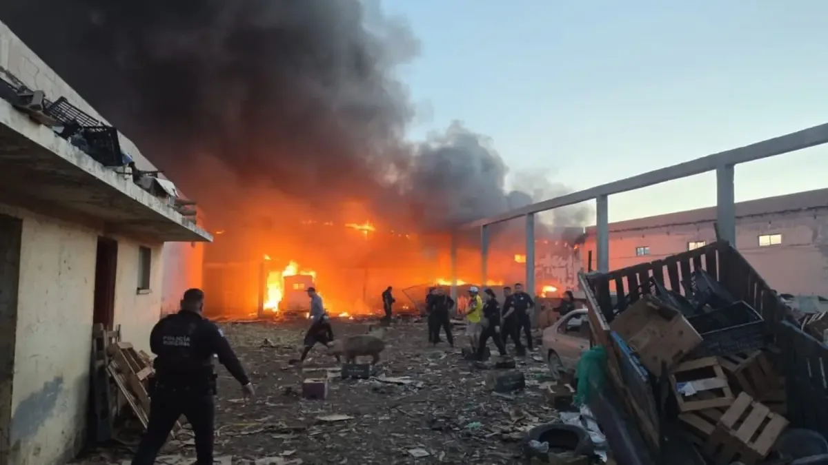 Usuarios del transporte en Ciudad Juárez alertan sobre camiones sospechosos.