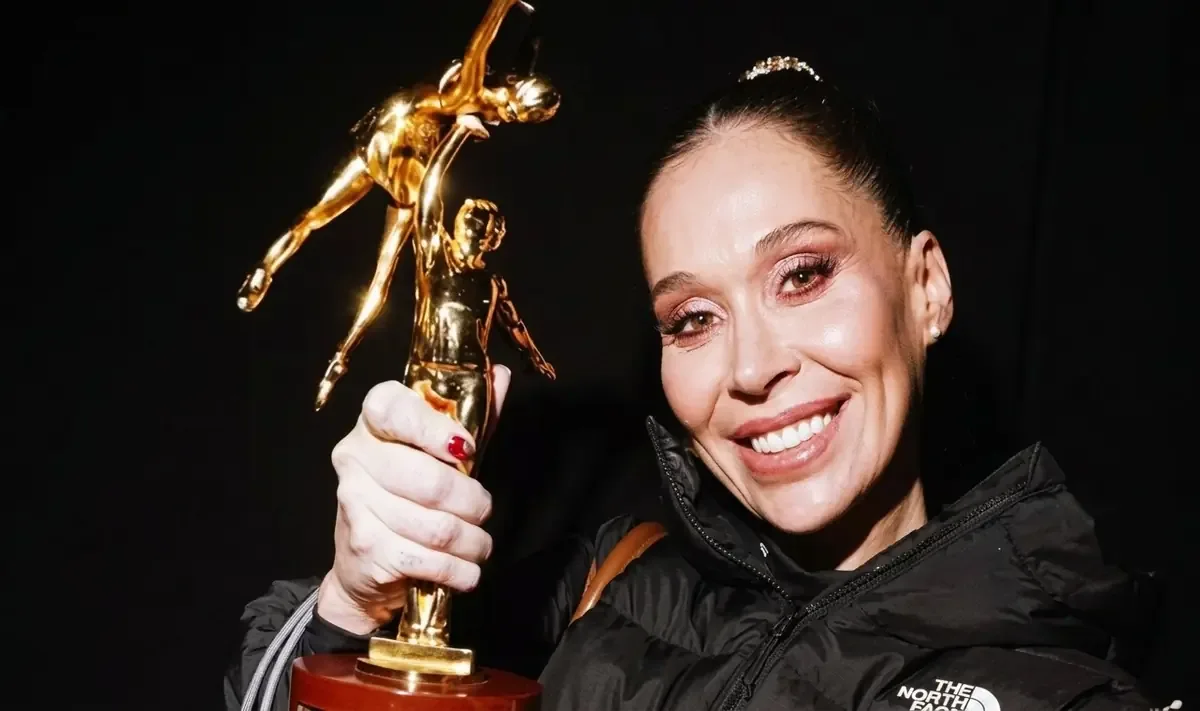 La exgimnasta Valentina Roth repartió el dinero entre su equipo tras su victoria en el programa chileno.