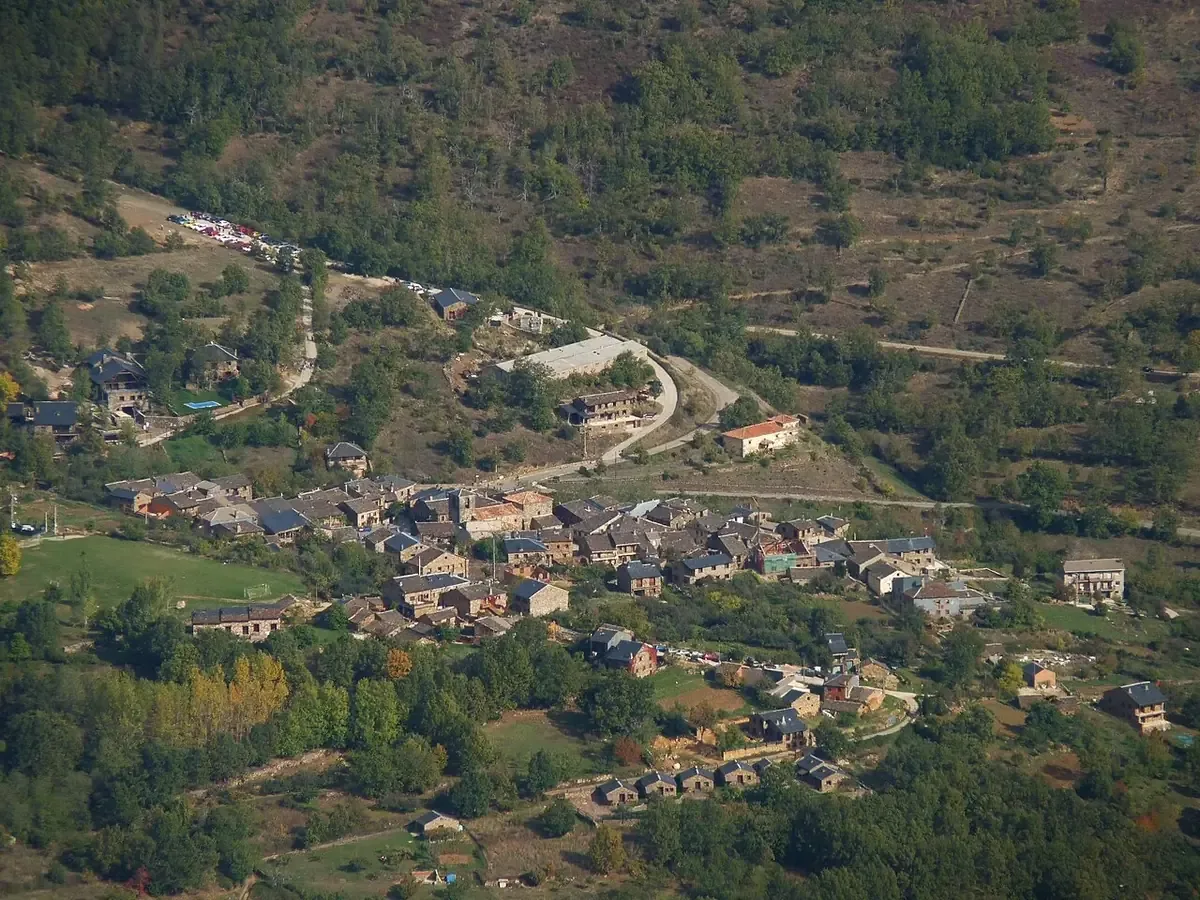 Este encantador destino en Guadalajara ofrece paisajes únicos y naturaleza exuberante.