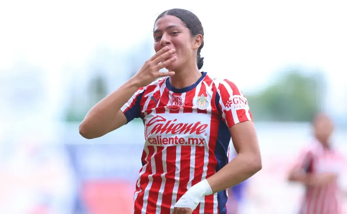 La mediocampista de 19 años busca ganarse un lugar tras su cesión al Atlante en el Apertura 2026.