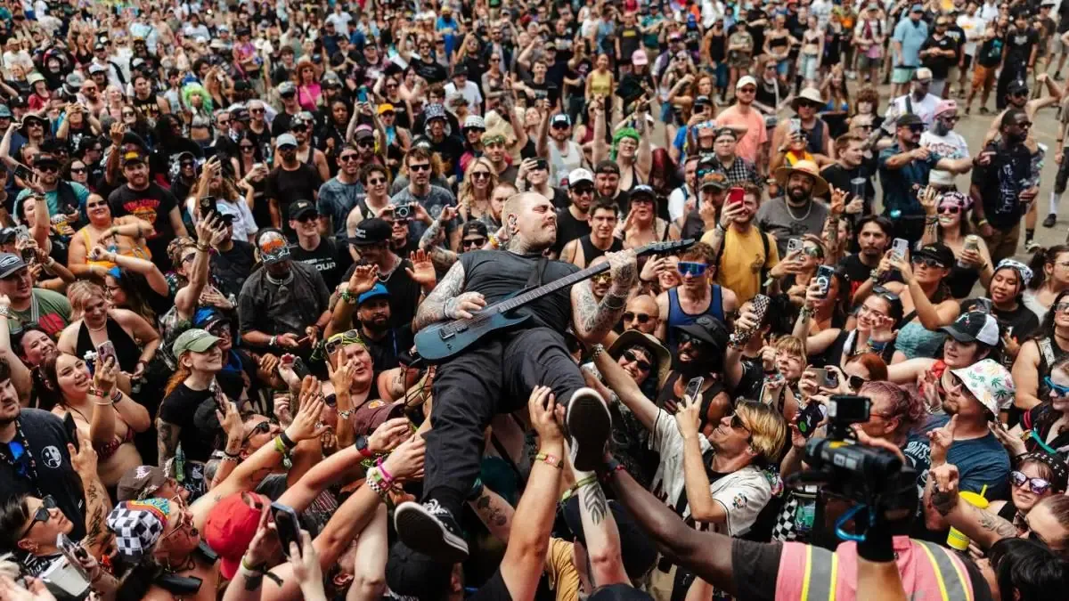 El festival de música alternativa espera atraer a miles de fans en su primera edición mexicana.