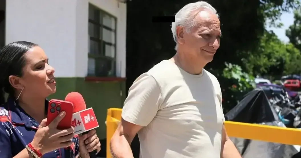 Un juez determina libertad para Rodríguez Padilla tras revocar prisión preventiva por violencia familiar.