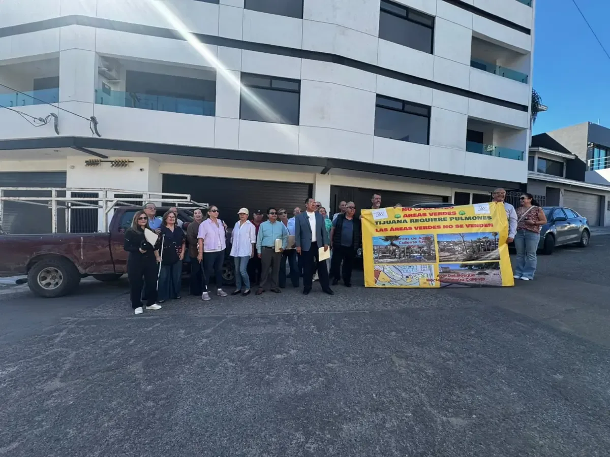 La construcción de un multifamiliar en Lomas de Agua Caliente genera preocupaciones por sus efectos en la infraestructura local.