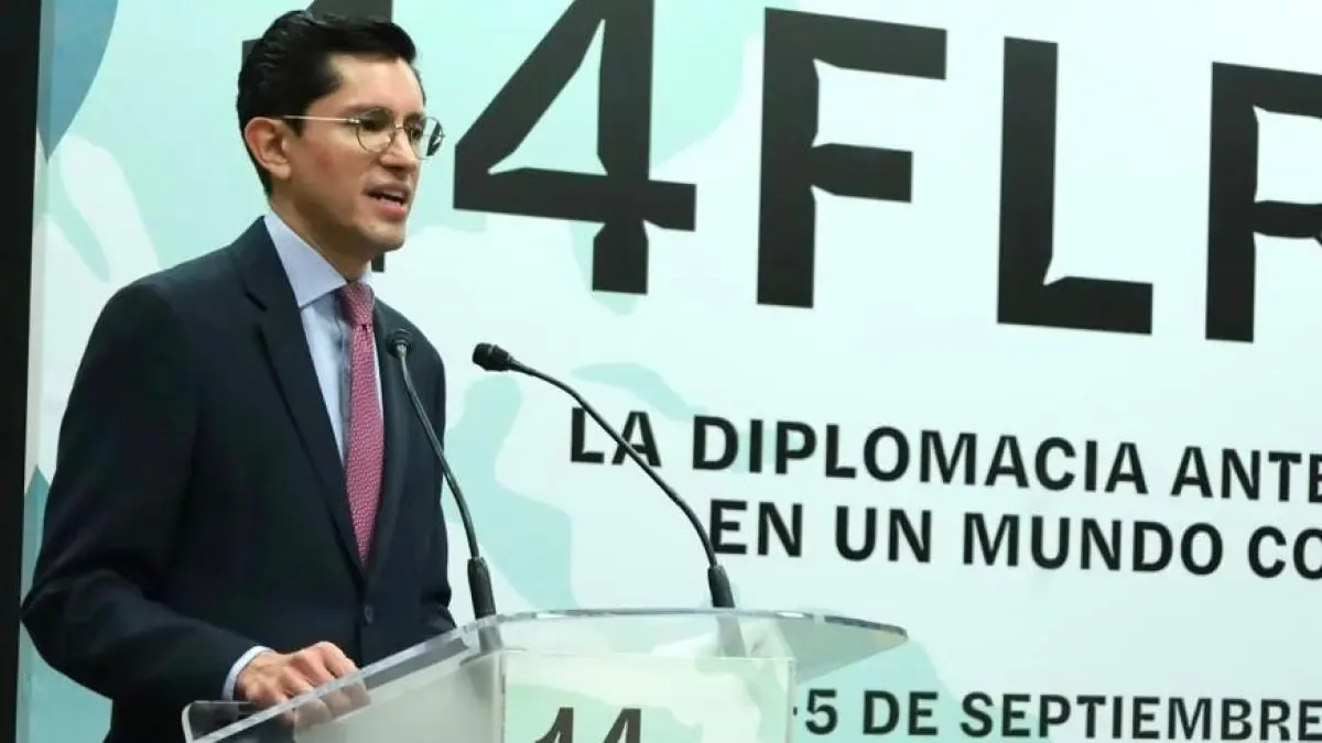 La Feria del Libro busca fomentar la reflexión sobre la diplomacia en tiempos convulsos.