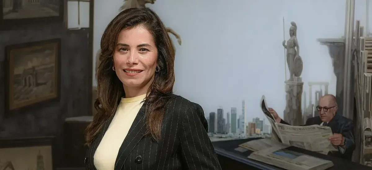 La alcaldesa enfatiza la importancia de la participación ciudadana en las decisiones de obra pública.